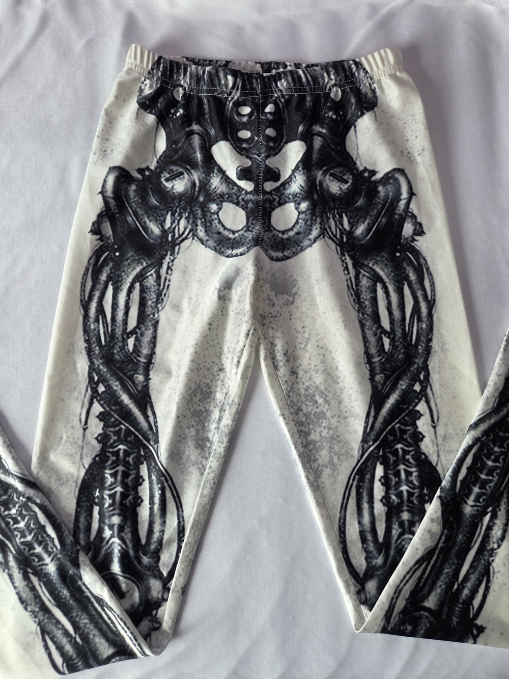 Black & White Anatomical Print Leggings